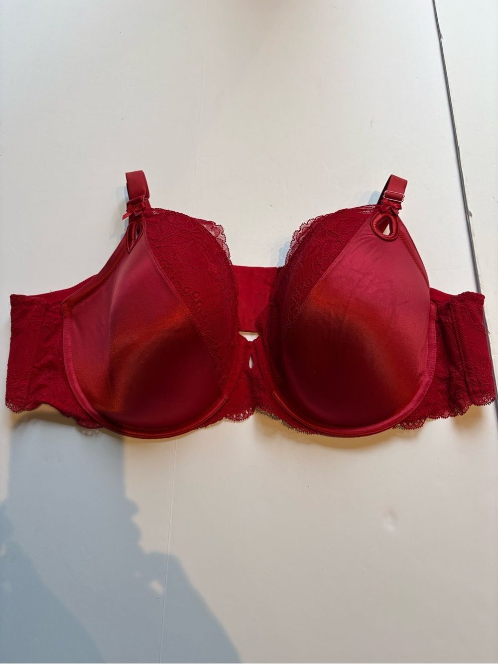 Torrid Curve Red Lace Trim Bra - Women Size 46C Underwire Padded T-shirt